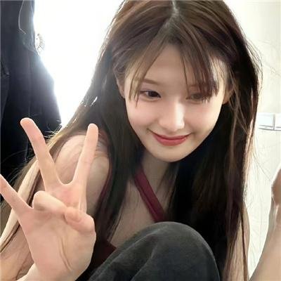 和帅哥一起吃饭